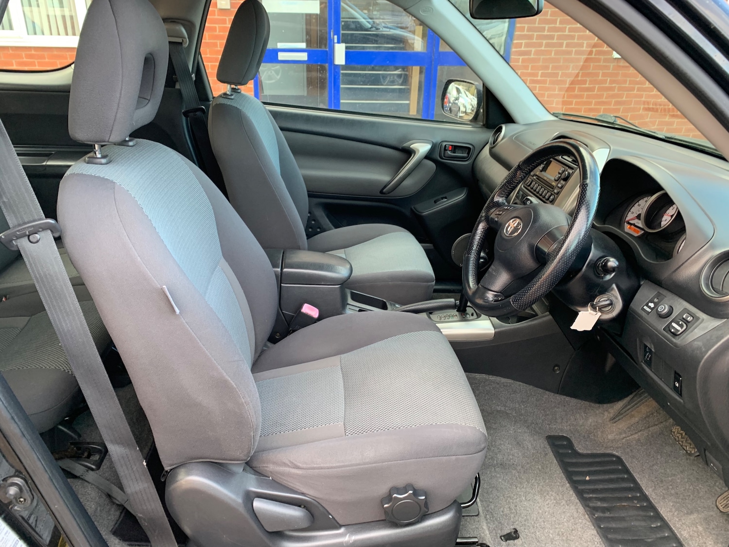 Used Toyota RAV4 2005 for sale - 76896373: Photo 11