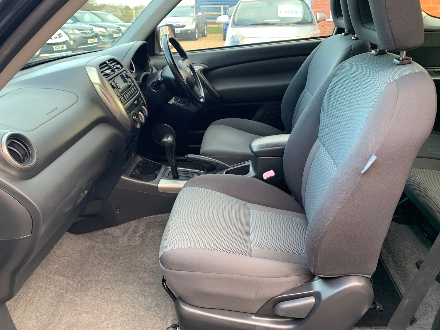 Used Toyota RAV4 2005 for sale - 76896373: Photo 12