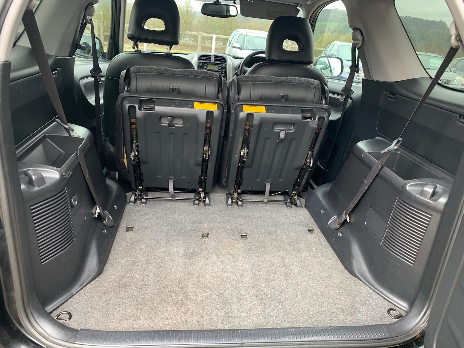 Used Toyota RAV4 2004 for sale - 78029132: Photo 16