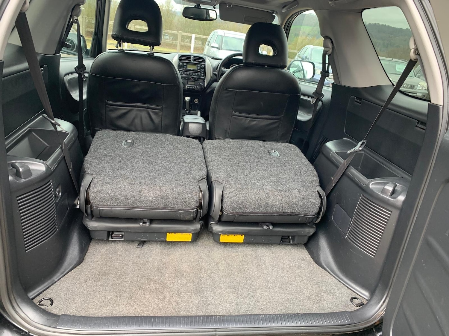 Used Toyota RAV4 2004 for sale - 78029132: Photo 18