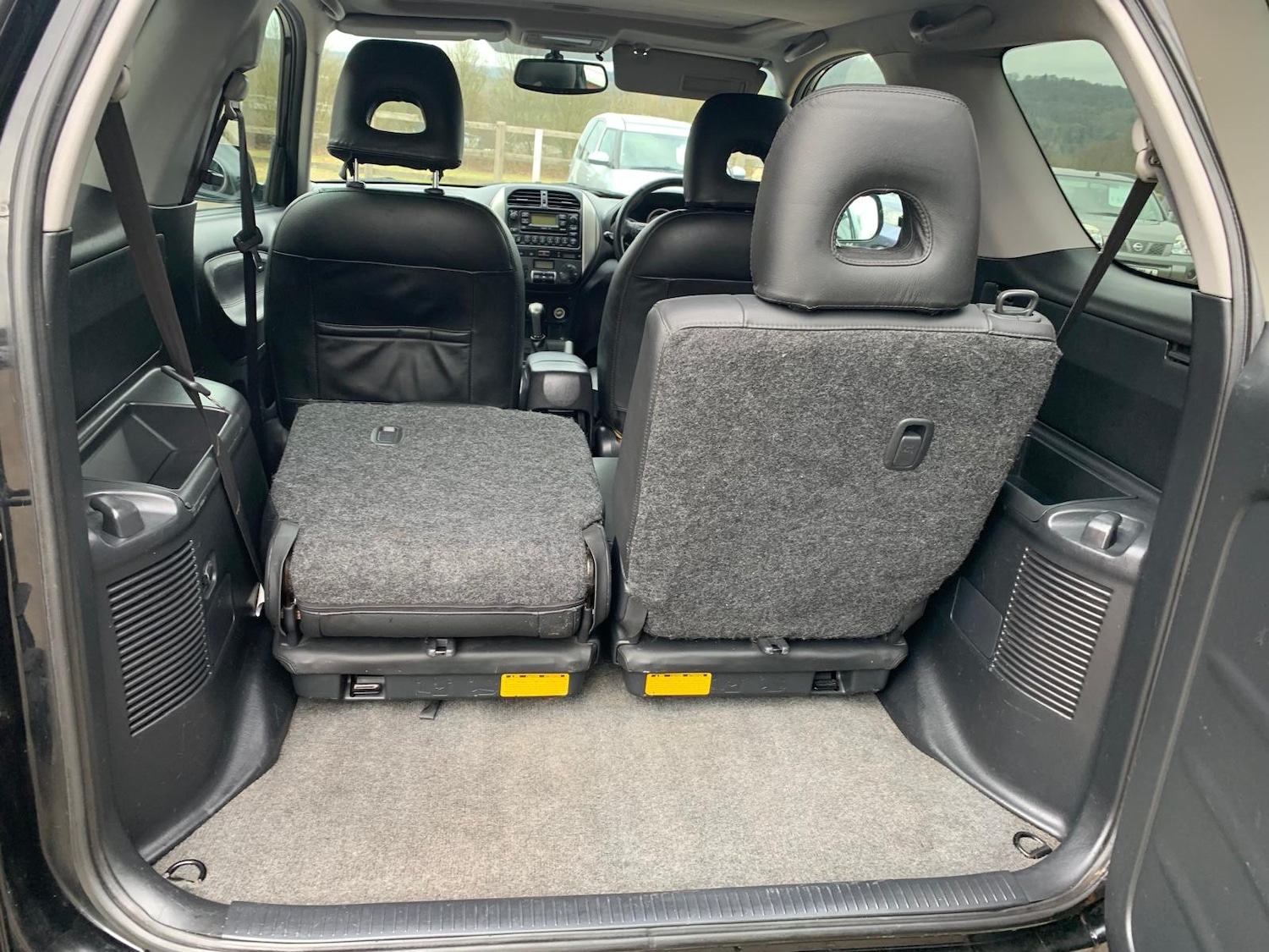 Used Toyota RAV4 2004 for sale - 78029132: Photo 19