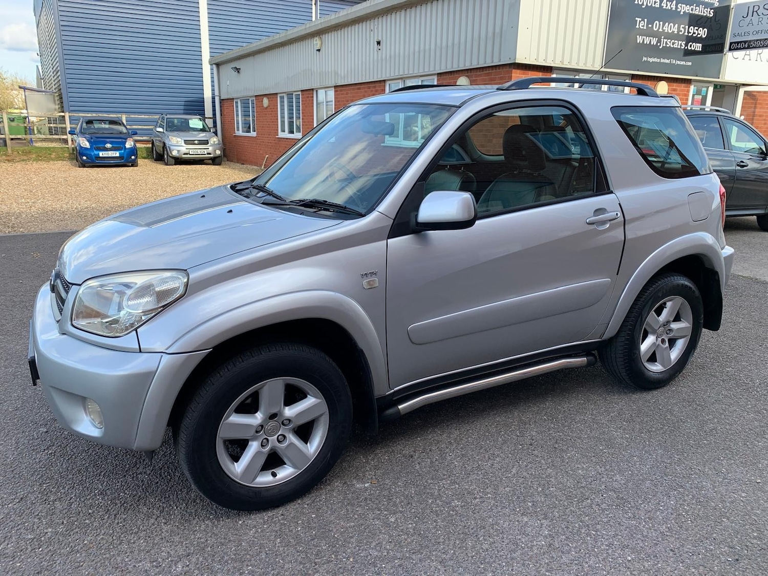 Used Toyota RAV4 2004 for sale - 78029132: Photo 5