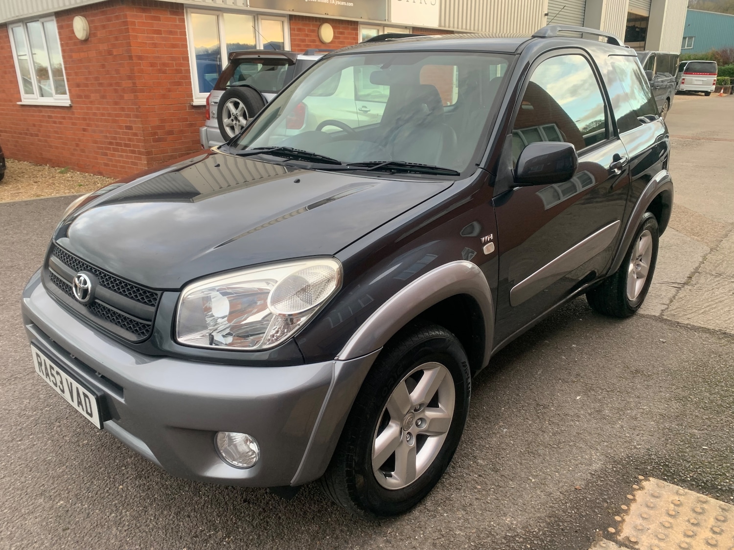 Used Toyota RAV4 2003 for sale - 76739331: Photo 11