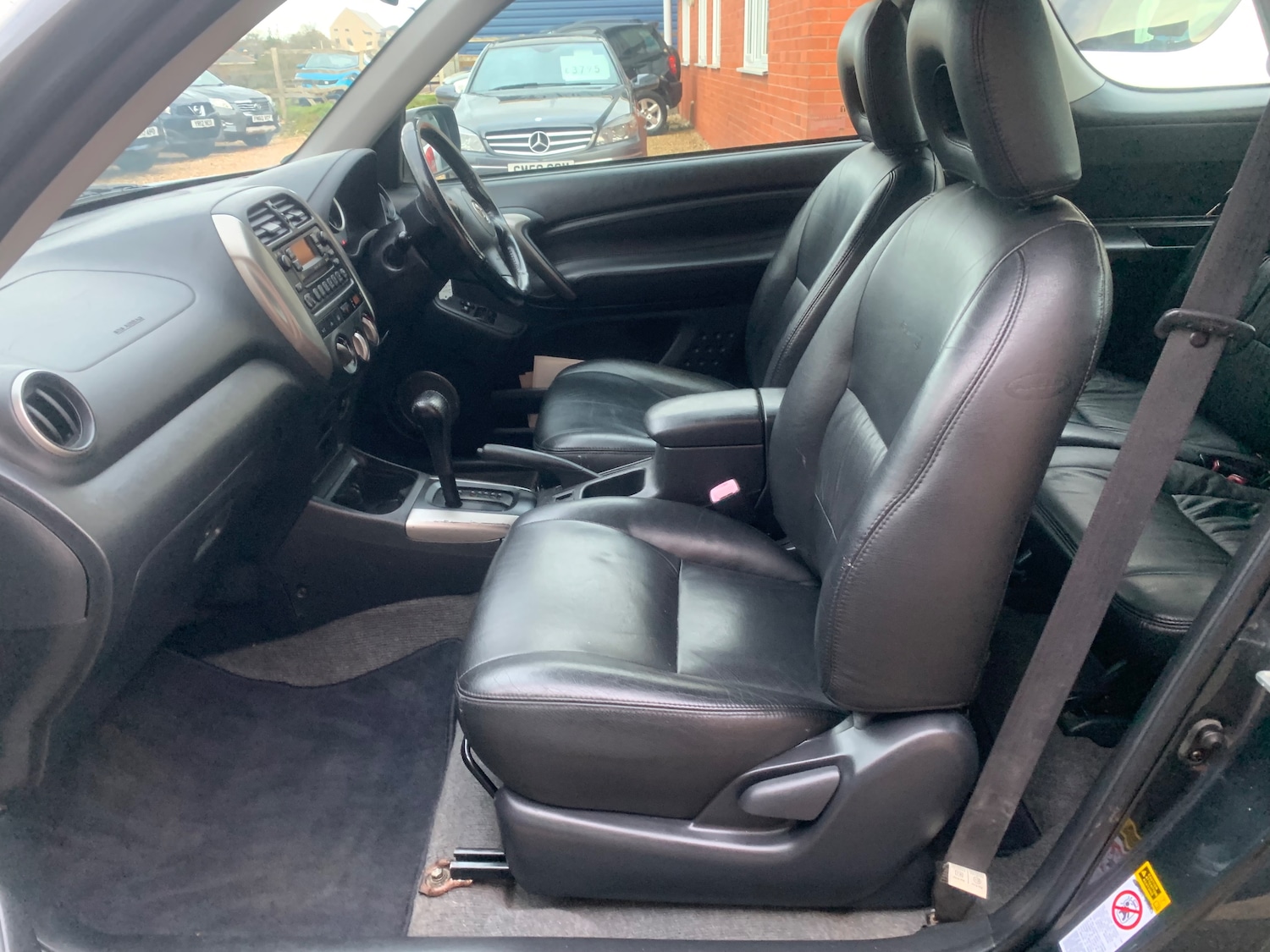 Used Toyota RAV4 2003 for sale - 76739331: Photo 16