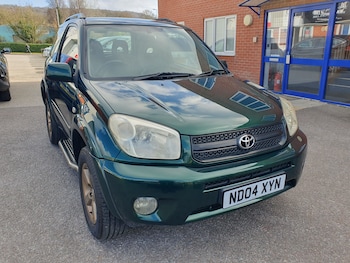 Used Toyota RAV4 2004 for sale - 78107067: Photo
