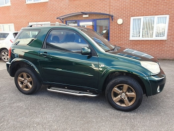 Used Toyota RAV4 2004 for sale - 78107067: Photo