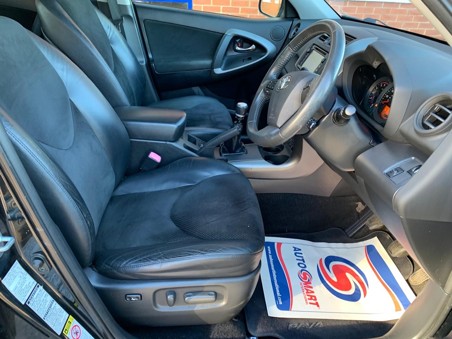 Used Toyota RAV4 2012 for sale - 76641656: Photo 14