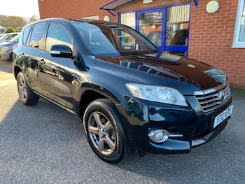 2012 (12) - 2.2 D-4D XT-R SUV 5dr Diesel Manual 4WD Euro 5 (150 ps)