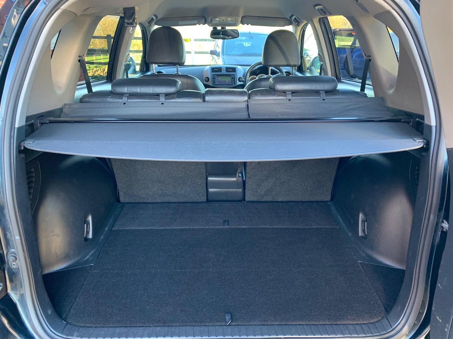 Used Toyota RAV4 2012 for sale - 76641656: Photo 21