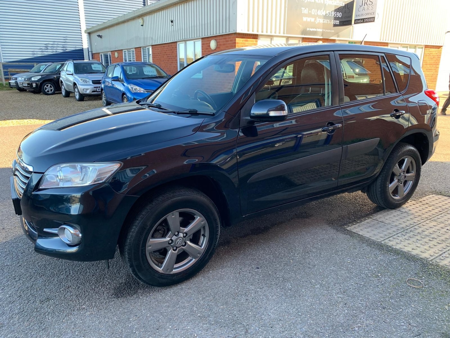 Used Toyota RAV4 2012 for sale - 76641656: Photo 4