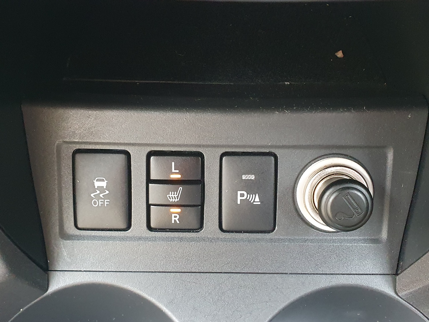 Used Toyota RAV4 2010 for sale - 76422608: Photo 30