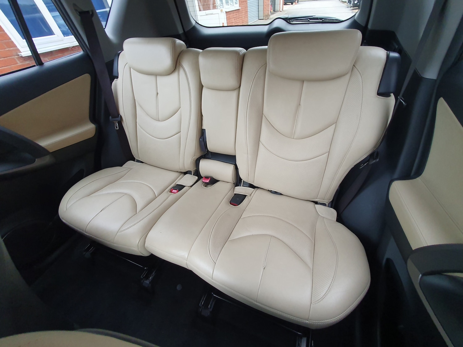 Used Toyota RAV4 2010 for sale - 76422608: Photo 37