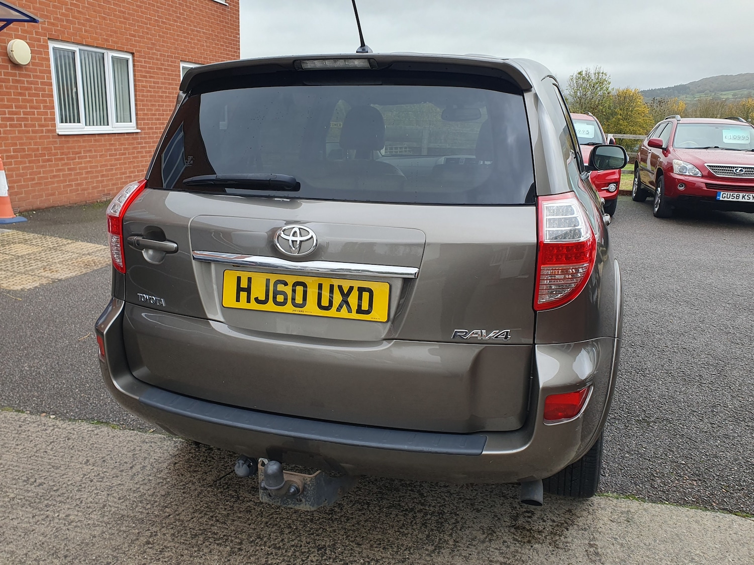 Used Toyota RAV4 2010 for sale - 76422608: Photo 4