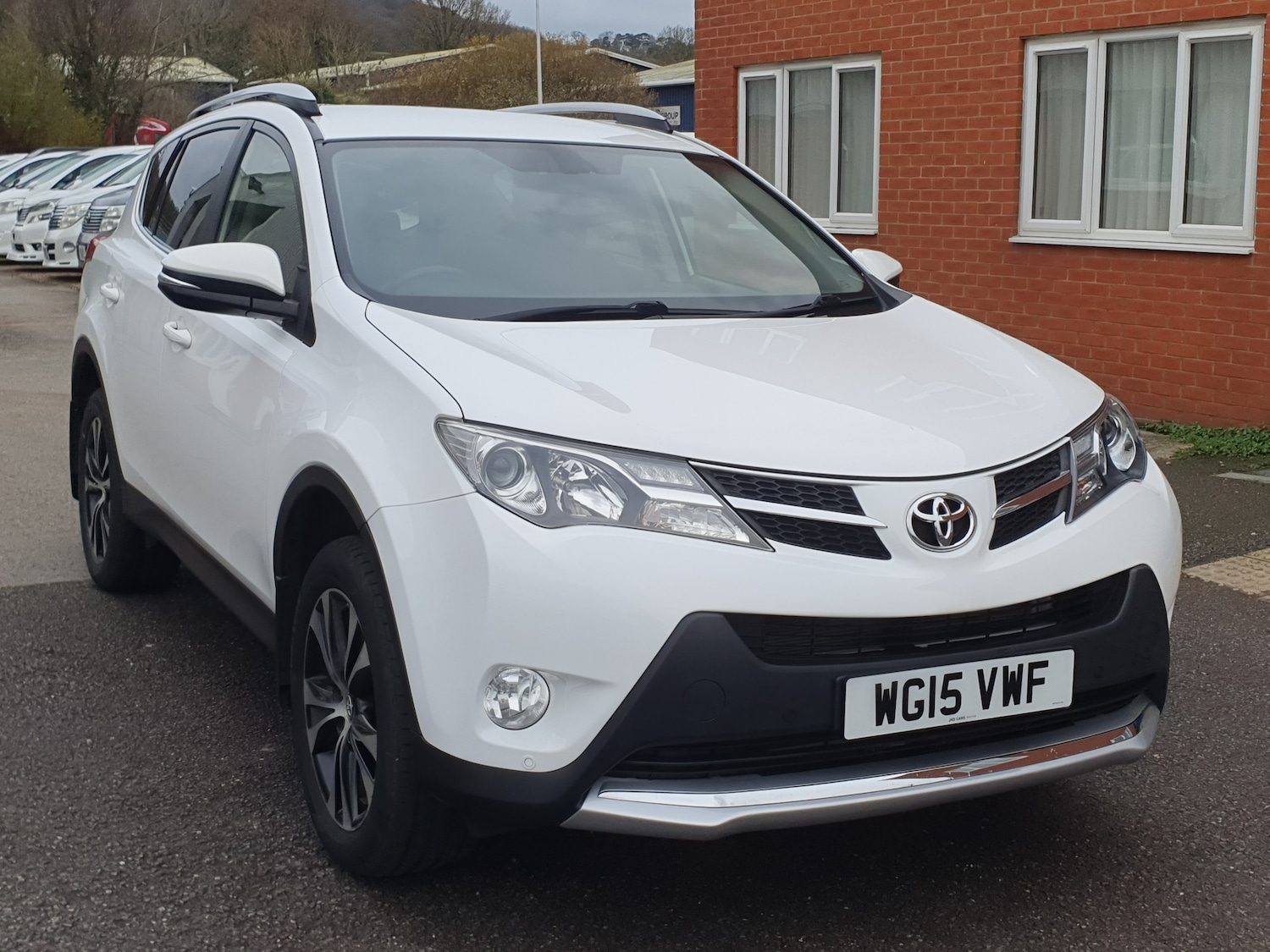 Used Toyota RAV4 2015 for sale - 76830841: Photo 1