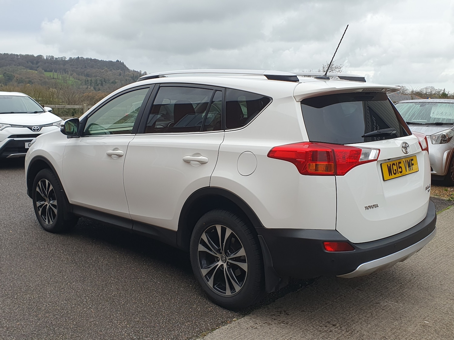 Used Toyota RAV4 2015 for sale - 76830841: Photo 14