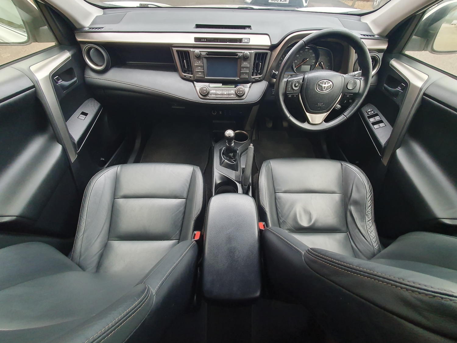 Used Toyota RAV4 2015 for sale - 76830841: Photo 36