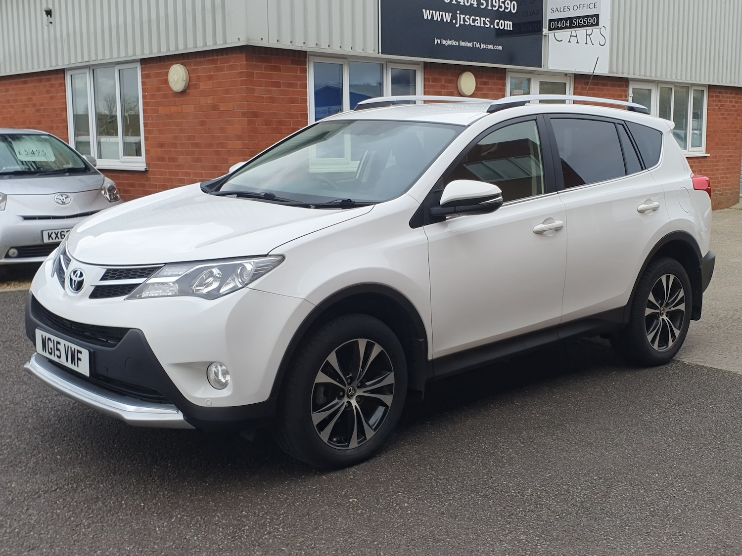 Used Toyota RAV4 2015 for sale - 76830841: Photo 6