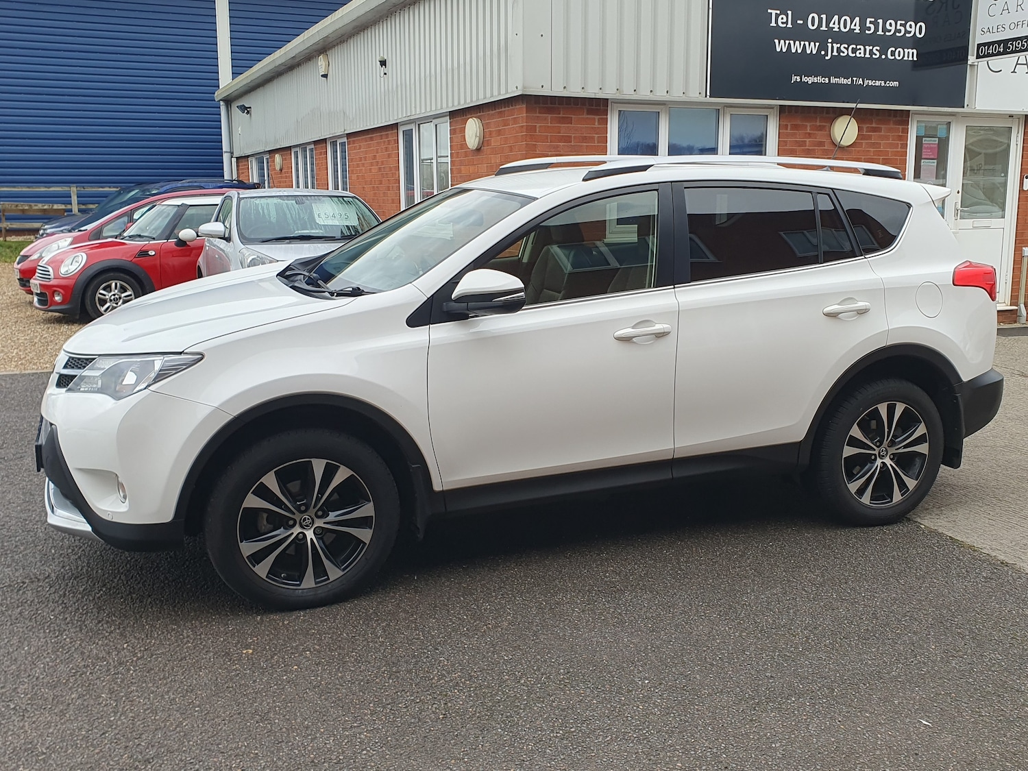 Used Toyota RAV4 2015 for sale - 76830841: Photo 7