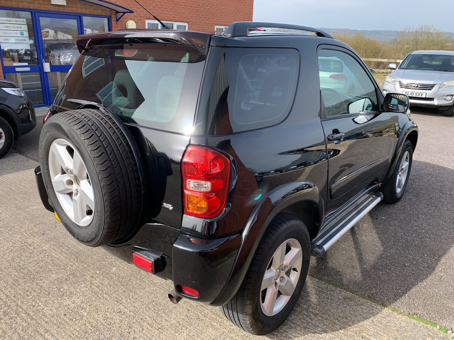 Used Toyota RAV4 2003 for sale - 77764258: Photo 3