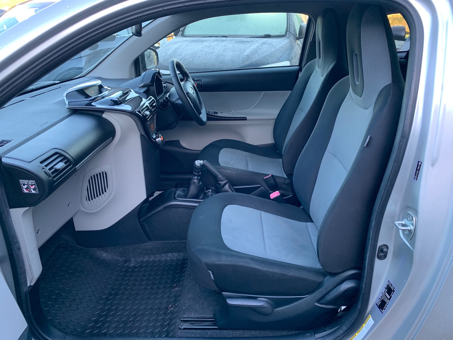 Used Toyota IQ 2012 for sale - 76798634: Photo 11