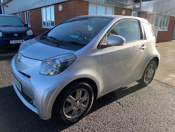 2012 (62) - 1.0 VVT-i 2 Hatchback 3dr Petrol Manual Euro 5 1 OWNER FULL TOYOTA SERVICE