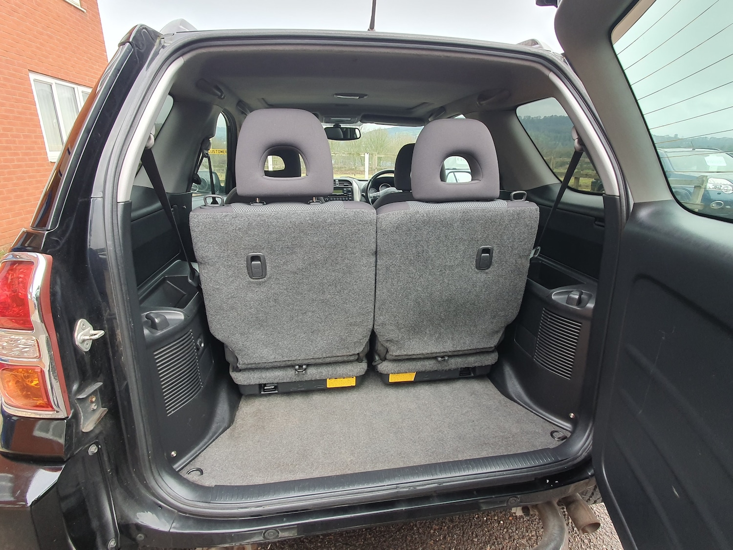 Used Toyota RAV4 2005 for sale - 77578835: Photo 12