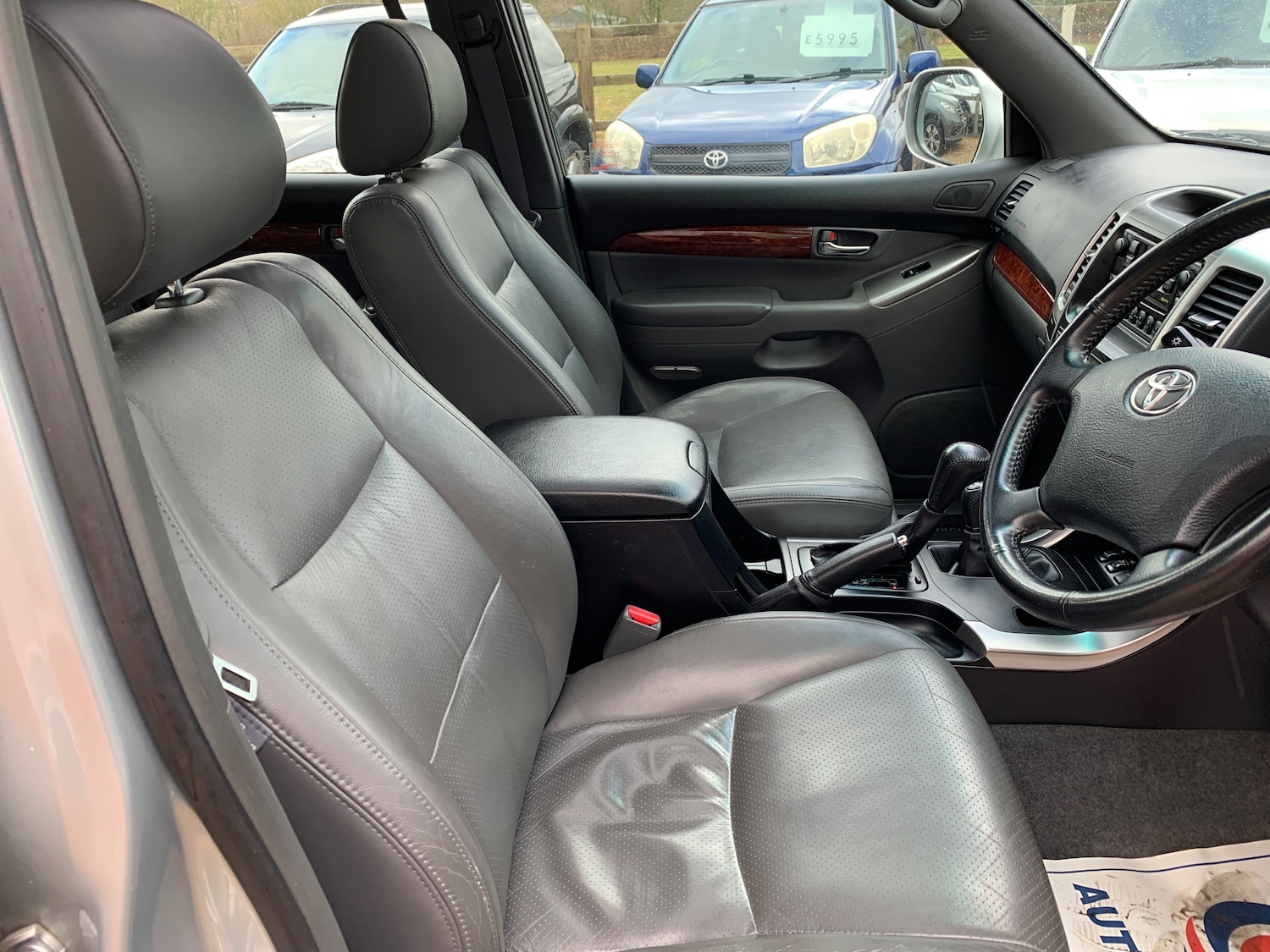 Used Toyota Land Cruiser 2005 for sale - 77460449: Photo 19