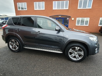 Used Toyota RAV4 2010 for sale - 78967306: Photo