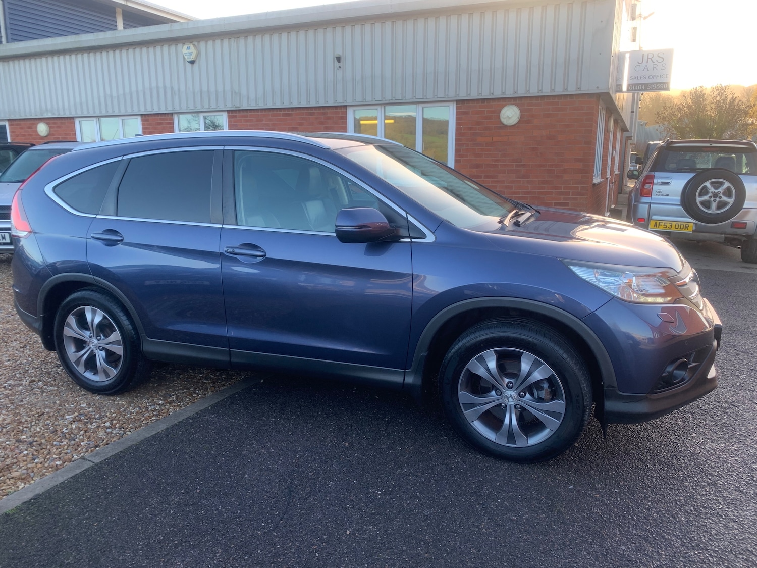 Used Honda CR-V 2014 for sale - 76735749: Photo 2