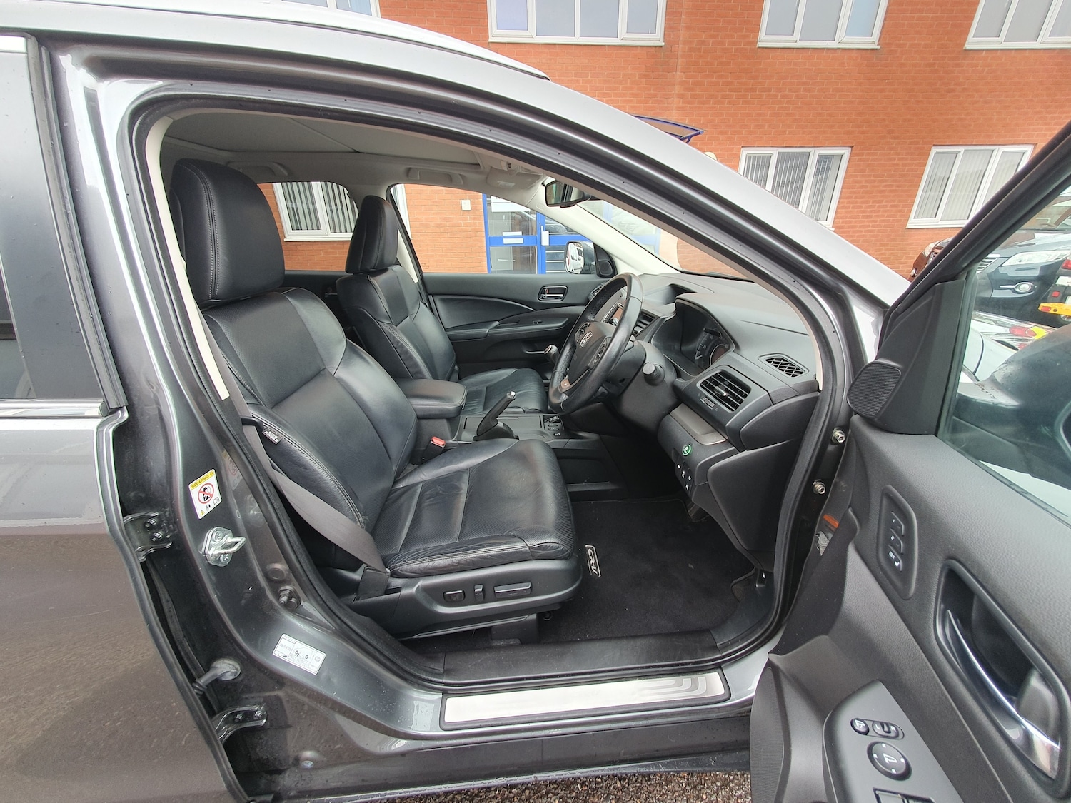 Used Honda CR-V 2015 for sale - 77287354: Photo 41