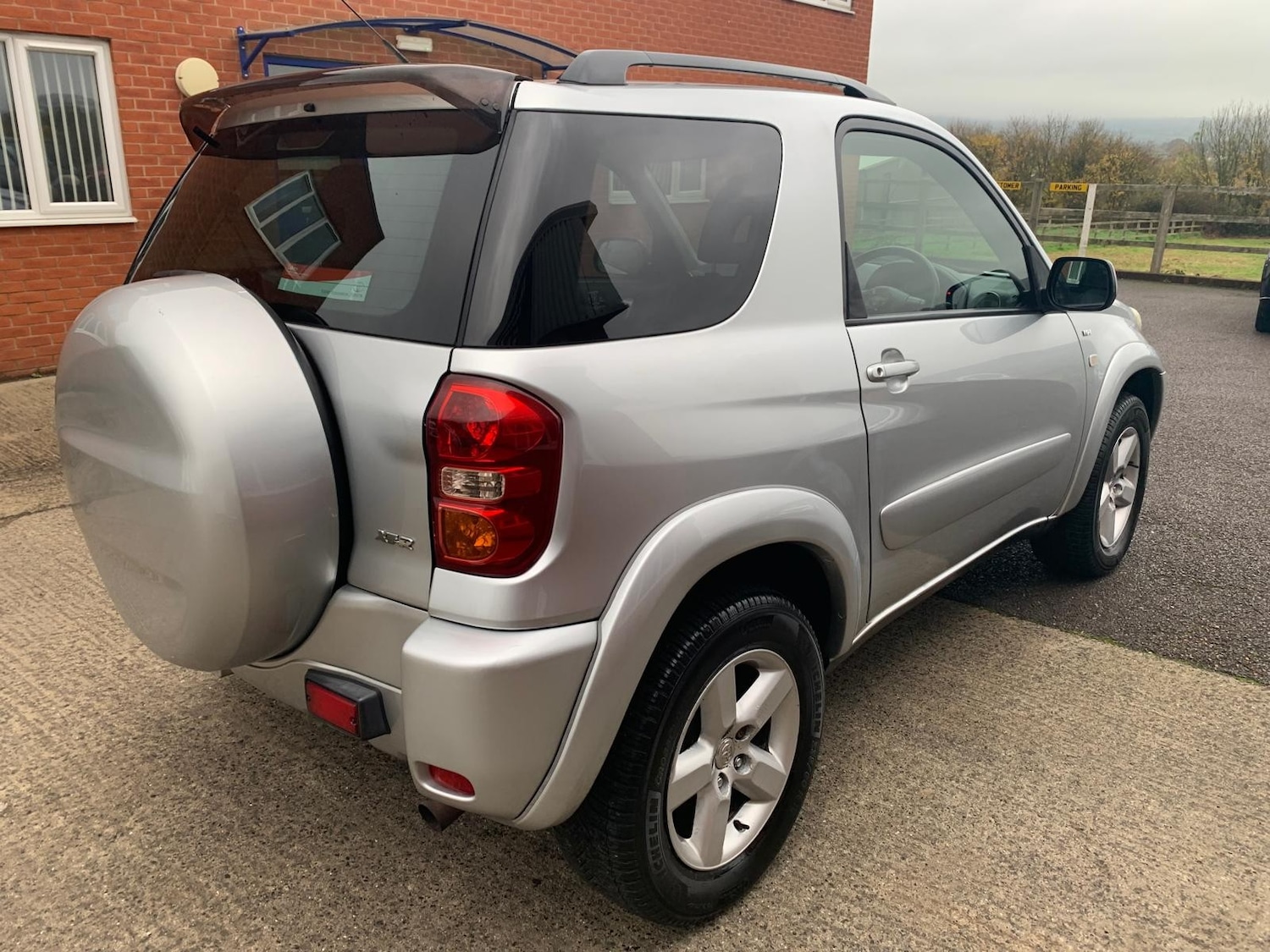 Used Toyota RAV4 2005 for sale - 76574922: Photo 9