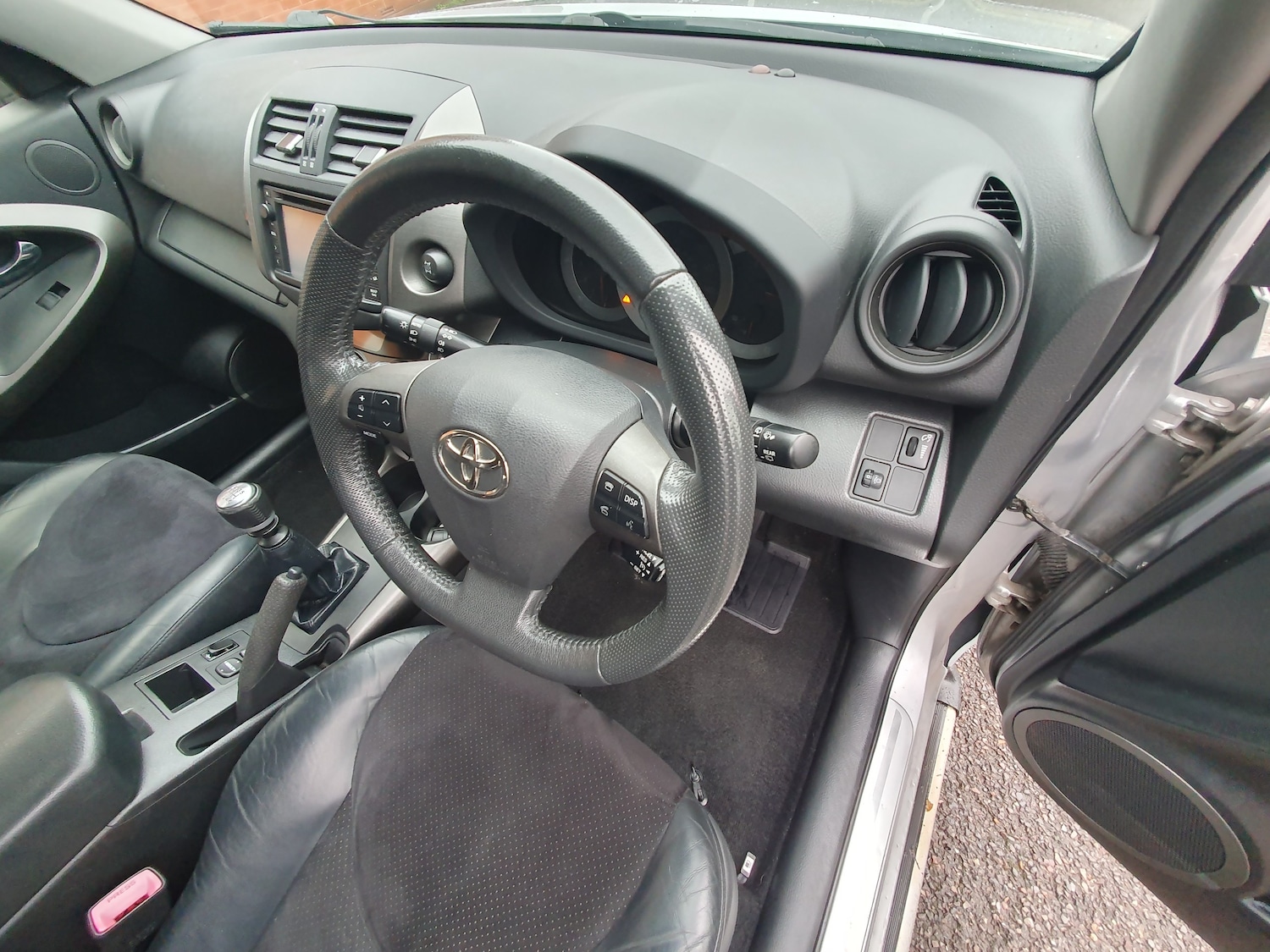 Used Toyota RAV4 2012 for sale - 77307726: Photo 38