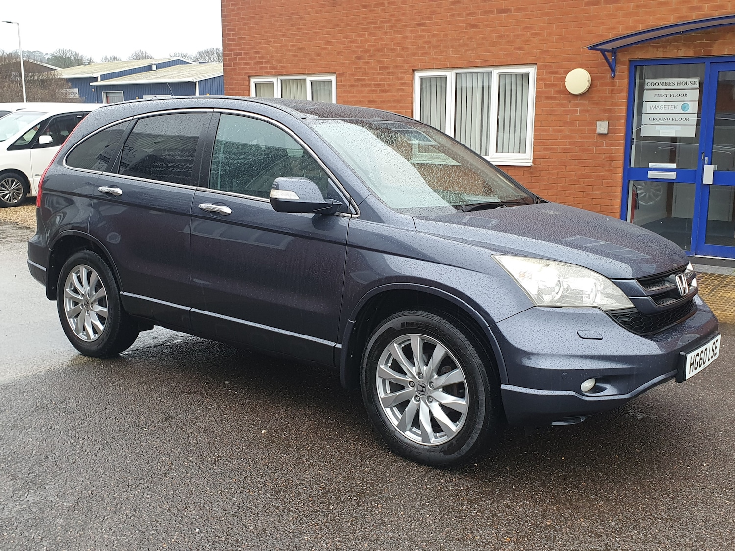 Used Honda CR-V 2010 for sale - 77226123: Photo 3