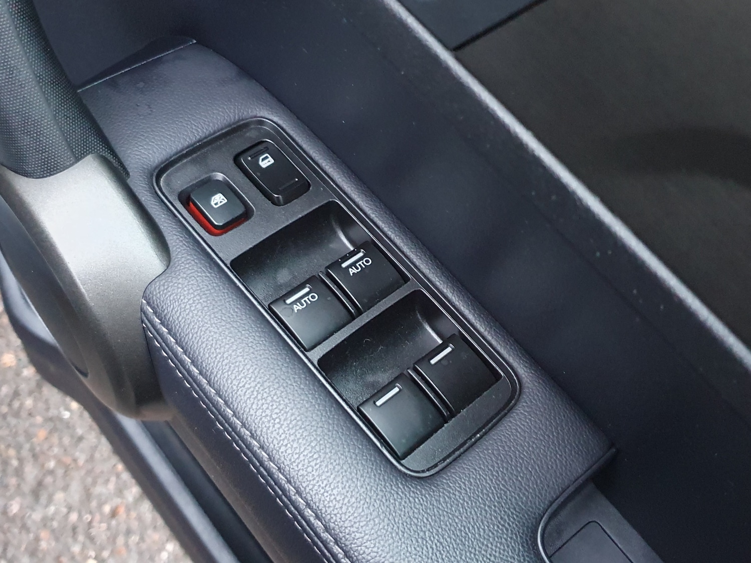 Used Honda CR-V 2010 for sale - 77226123: Photo 36