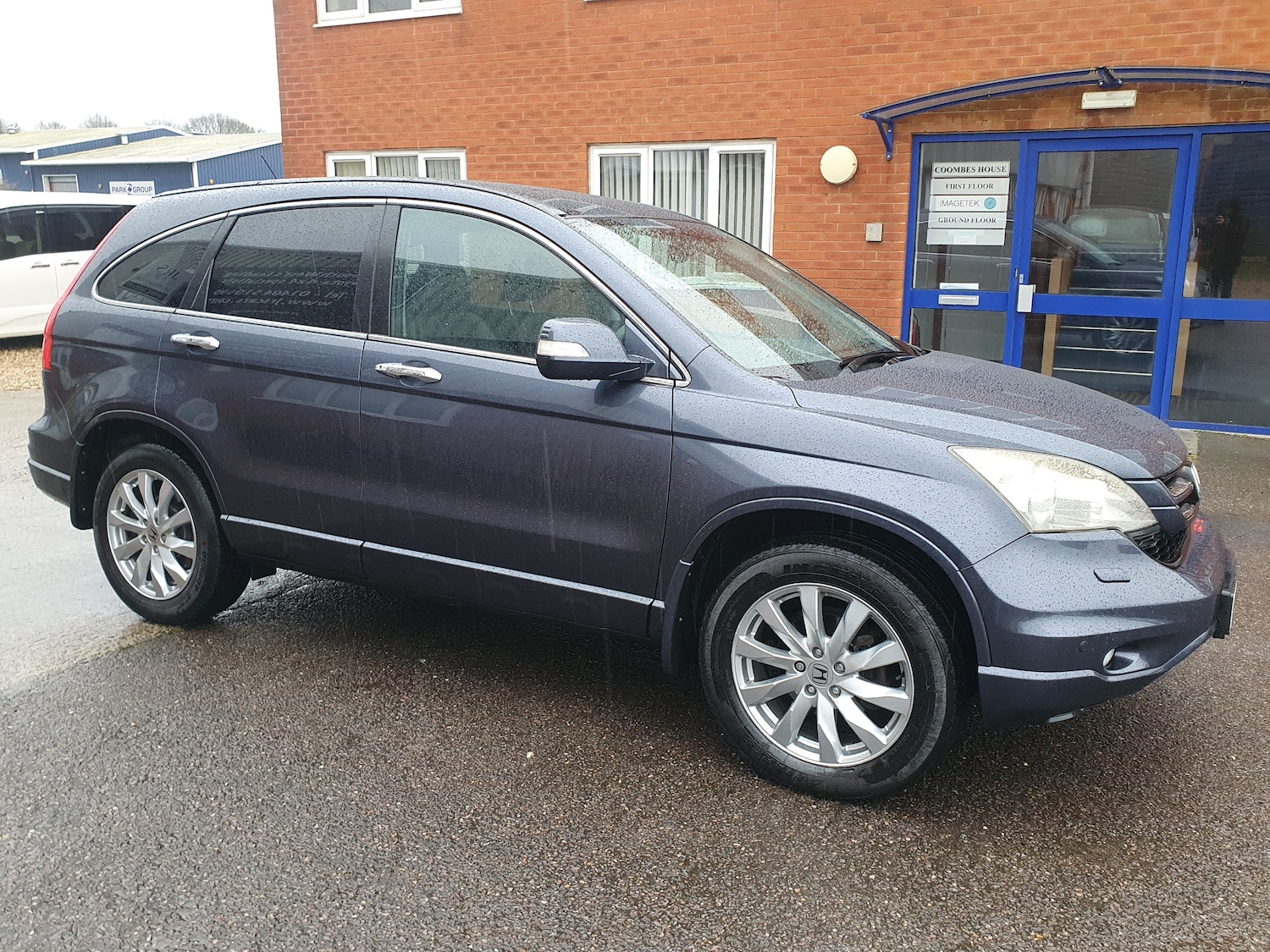 Used Honda CR-V 2010 for sale - 77226123: Photo 4