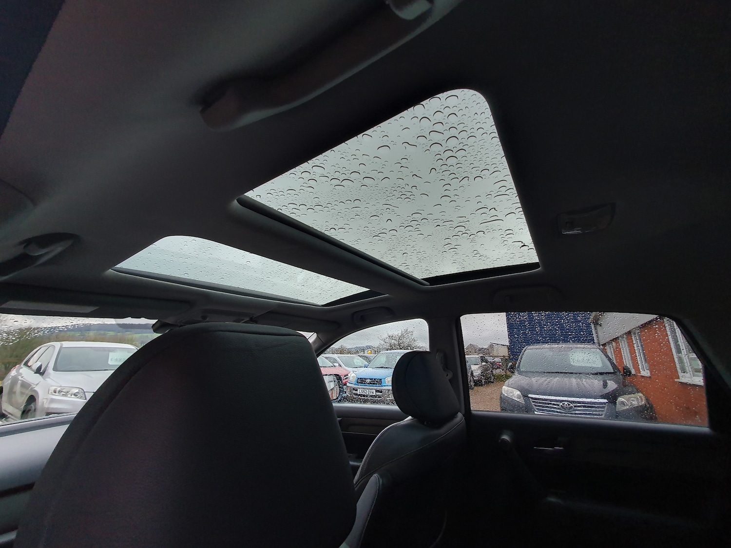 Used Honda CR-V 2010 for sale - 77226123: Photo 44