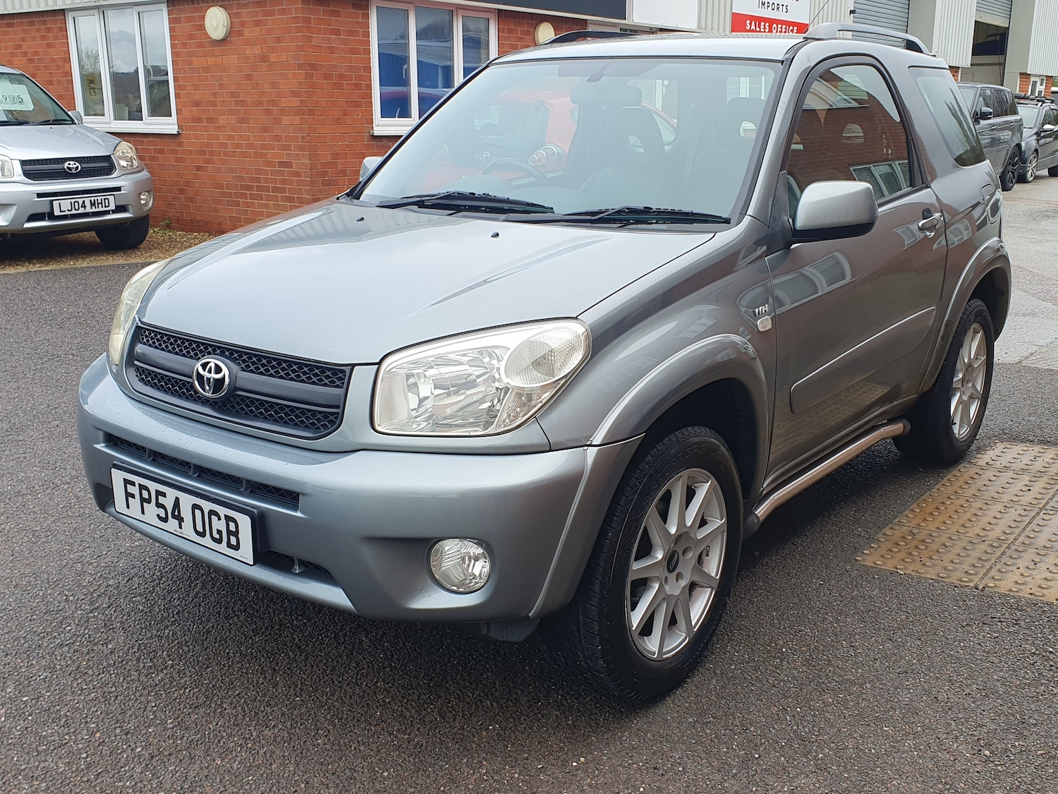 Used Toyota RAV4 2004 for sale - 78059910: Photo 12