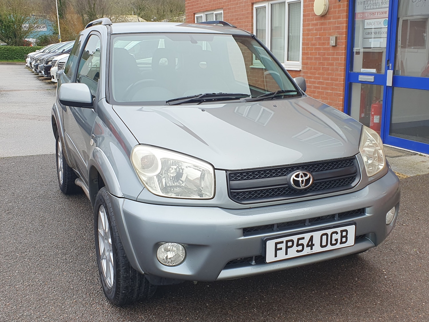 Used Toyota RAV4 2004 for sale - 78059910: Photo 2