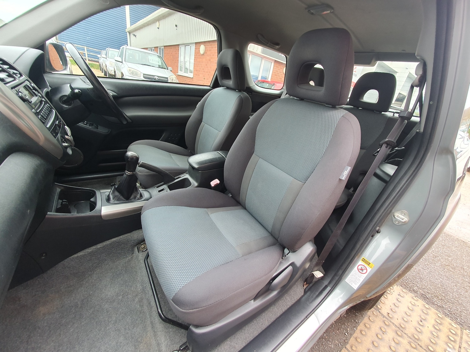 Used Toyota RAV4 2004 for sale - 78059910: Photo 21