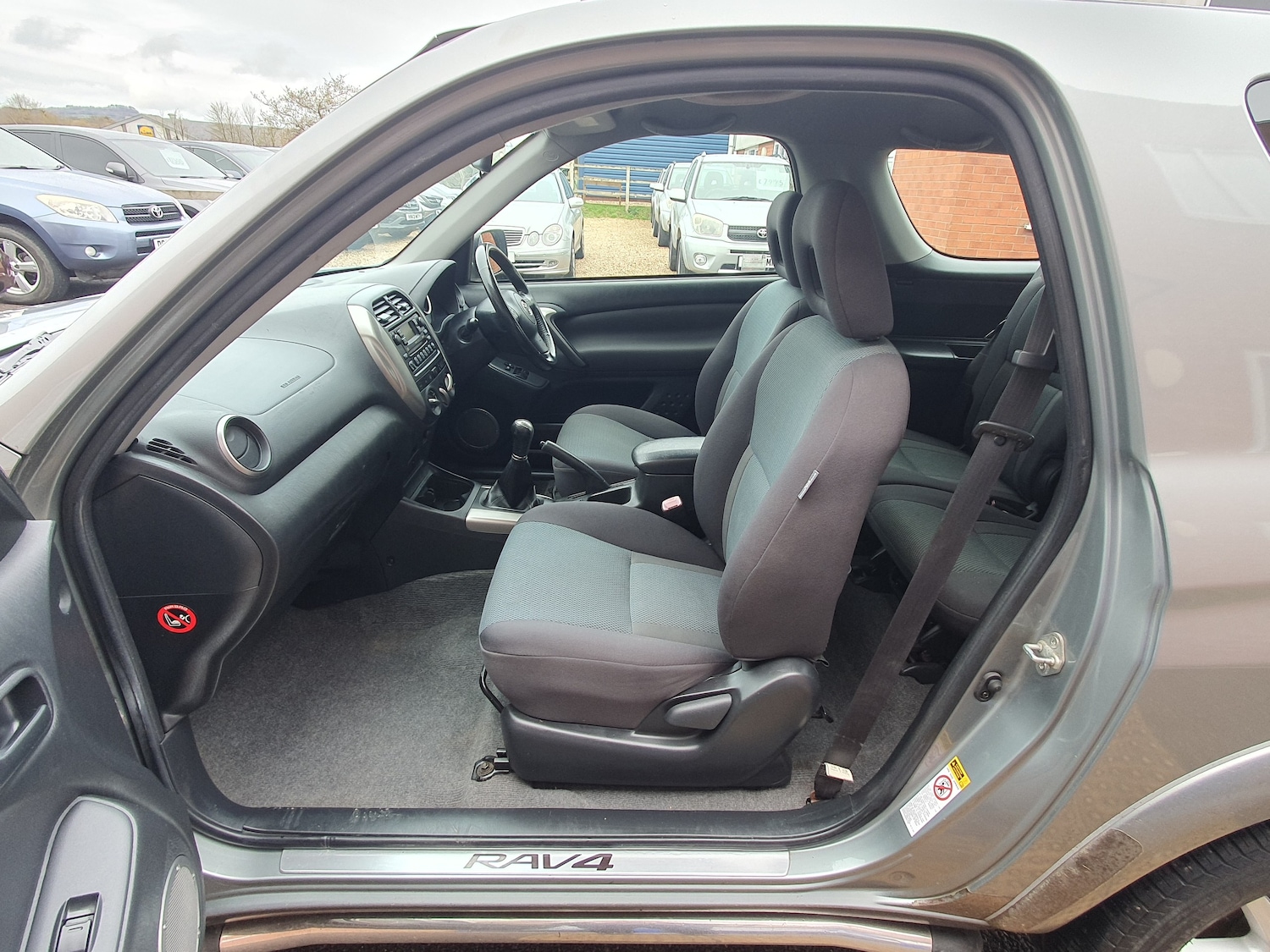 Used Toyota RAV4 2004 for sale - 78059910: Photo 22