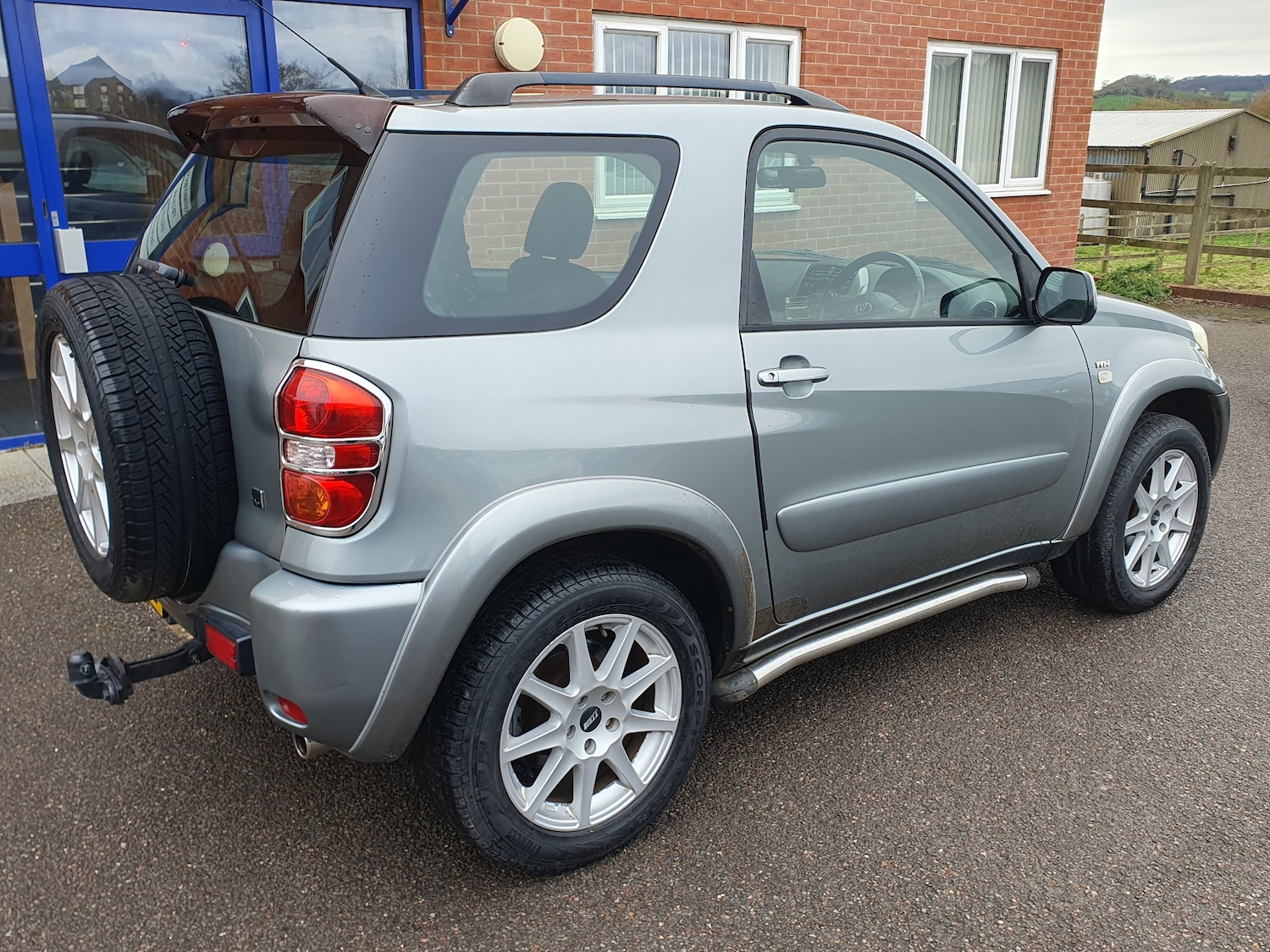 Used Toyota RAV4 2004 for sale - 78059910: Photo 6