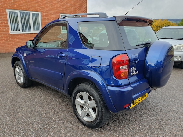 Used Toyota RAV4 2004 for sale - 76328862: Photo 12