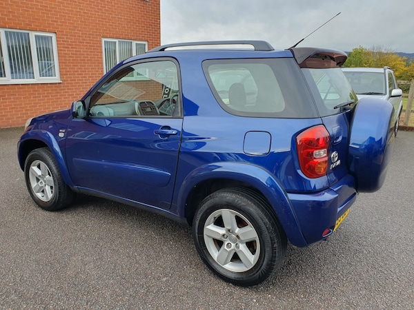 Used Toyota RAV4 2004 for sale - 76328862: Photo 13