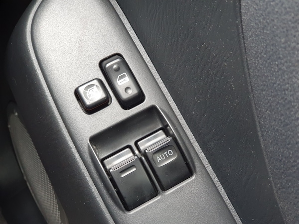 Used Toyota RAV4 2004 for sale - 76328862: Photo 37