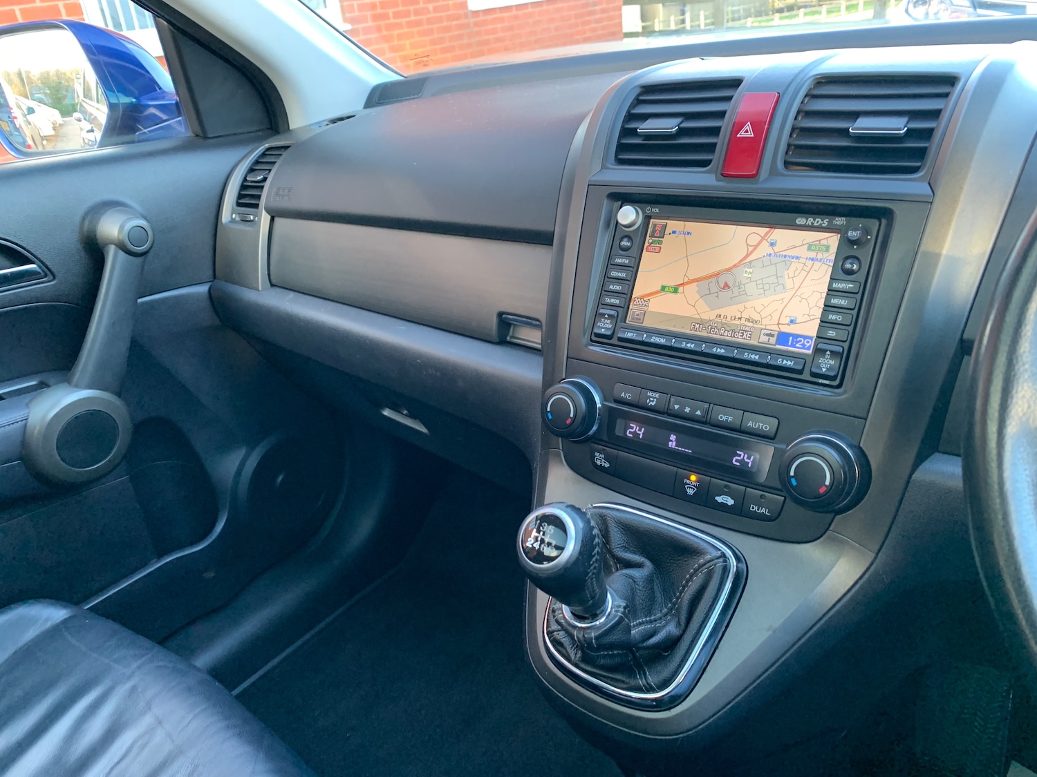 Used Honda CR-V 2011 for sale - 77002033: Photo 27