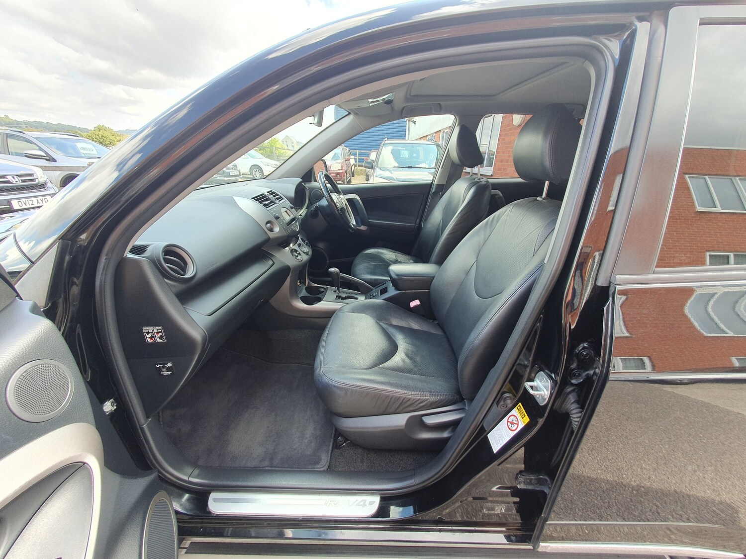 Vehicle 33