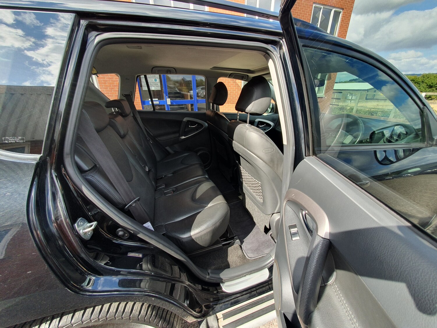 Vehicle 43