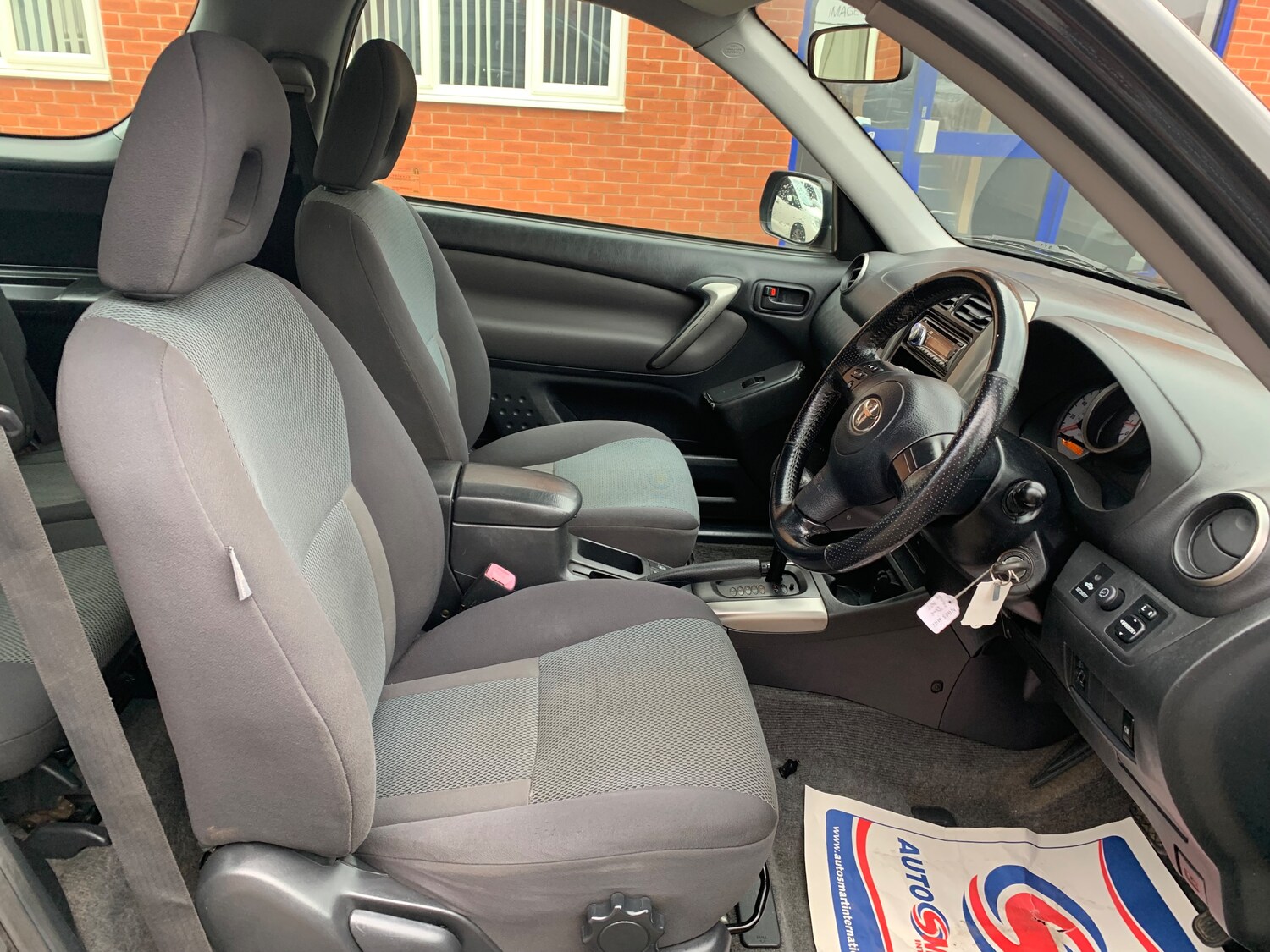 Used Toyota RAV4 2005 for sale - 76909294: Photo 10