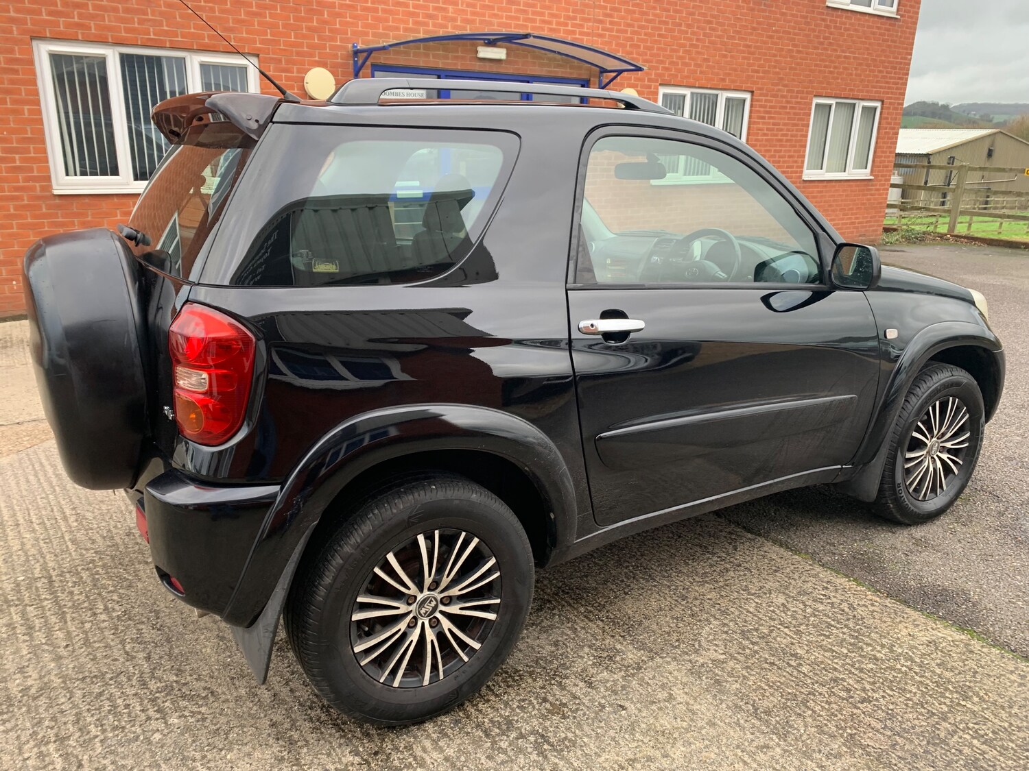 Used Toyota RAV4 2005 for sale - 76909294: Photo 6