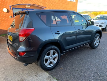 Used Toyota RAV4 2007 for sale - 76357803: Photo